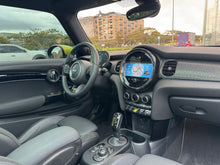 Cargar imagen en el visor de la galería, Mini Cooper SE 100 Eléctrico Modelo 2024