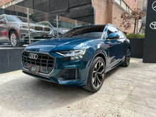 Cargar imagen en el visor de la galería, Audi Q8 55 TFSI Quattro Híbrida Modelo 2021