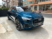 Cargar imagen en el visor de la galería, Audi Q8 55 TFSI Quattro Híbrida Modelo 2021