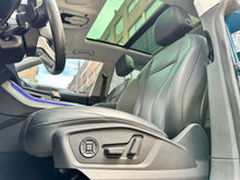 Cargar imagen en el visor de la galería, Audi Q8 55 TFSI Quattro Híbrida Modelo 2021