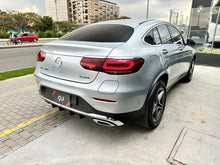 Cargar imagen en el visor de la galería, Mercedes-Benz GLC 300e Coupé 4MATIC Modelo 2022