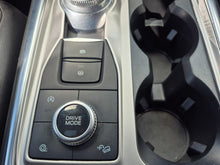 Cargar imagen en el visor de la galería, Ford Explorer XLT Modelo 2020