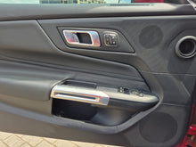 Cargar imagen en el visor de la galería, Ford Mustang GT Modelo 2024