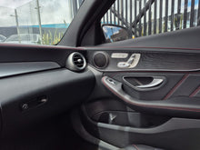 Cargar imagen en el visor de la galería, Mercedes-Benz AMG C43 4MATIC Modelo 2020