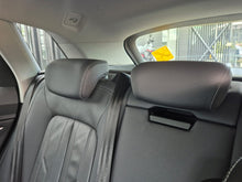 Cargar imagen en el visor de la galería, Audi E-Tron Quatro Prestige Modelo 2023