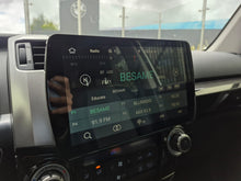 Cargar imagen en el visor de la galería, Toyota 4Runner SR5 Modelo 2023
