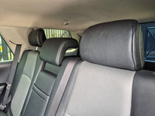 Cargar imagen en el visor de la galería, Toyota 4Runner SR5 Modelo 2023