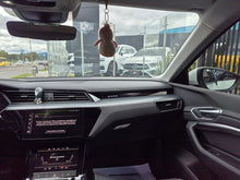 Cargar imagen en el visor de la galería, Audi E-Tron Quatro Prestige Modelo 2023