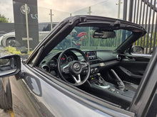 Cargar imagen en el visor de la galería, Mazda MX 5 Modelo 2022