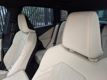 Cargar imagen en el visor de la galería, BMW X3 M50 XDRIVE Modelo 2025