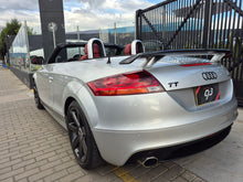 Cargar imagen en el visor de la galería, Audi TT 3.2 Modelo 2008