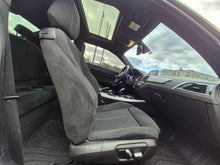 Cargar imagen en el visor de la galería, BMW M240I Coupe Modelo 2019