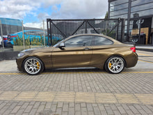 Cargar imagen en el visor de la galería, BMW M240I Coupe Modelo 2019
