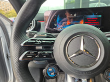 Cargar imagen en el visor de la galería, Mercedes-Benz AMG A35 4Matic Modelo 2023
