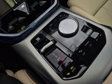 Cargar imagen en el visor de la galería, BMW X3 M50 XDRIVE Modelo 2025