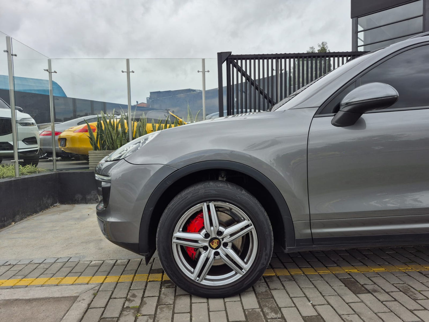 Porsche Cayenne Modelo 2016 - Autos 93