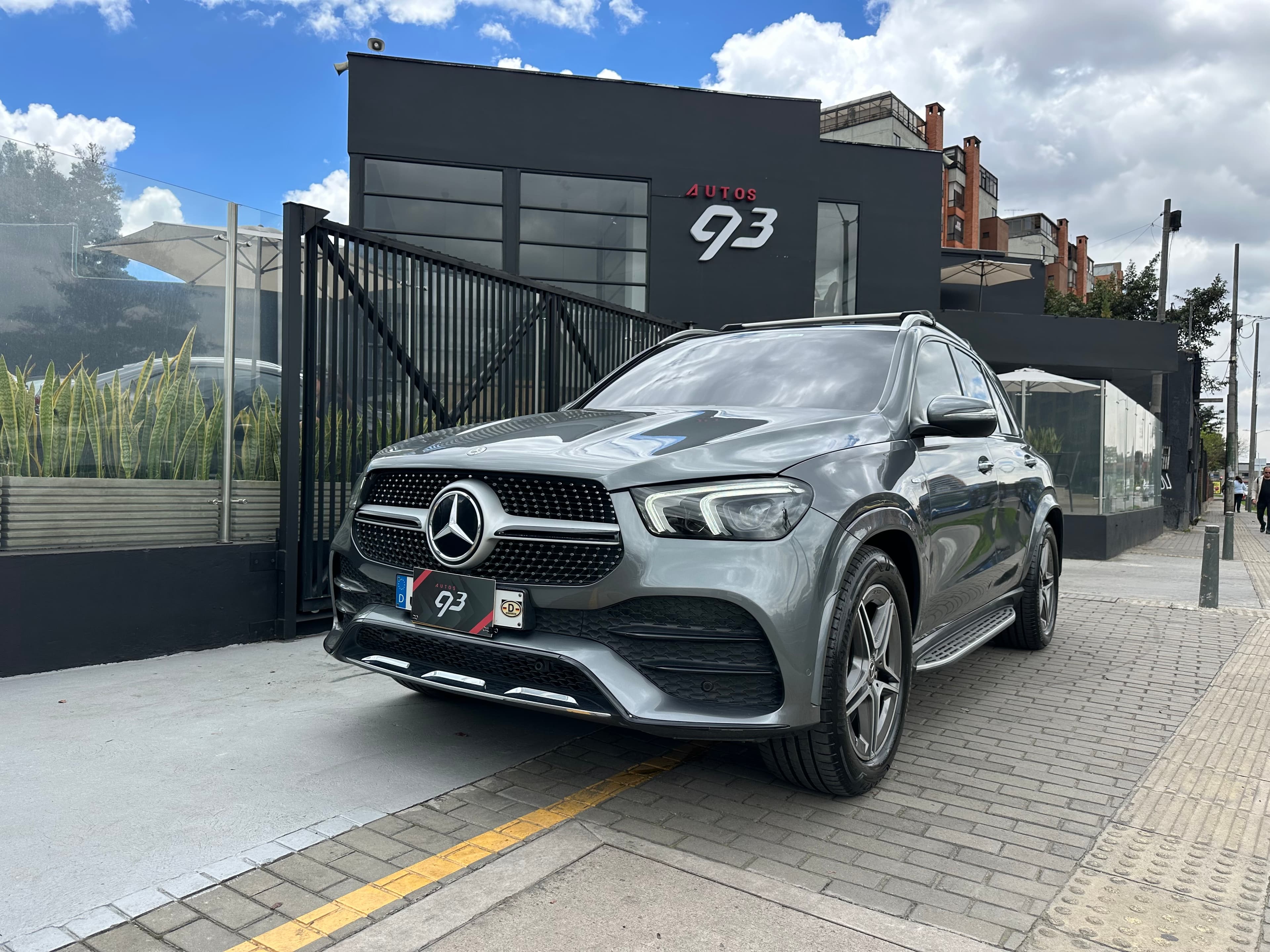 Mercedes Benz GLE450