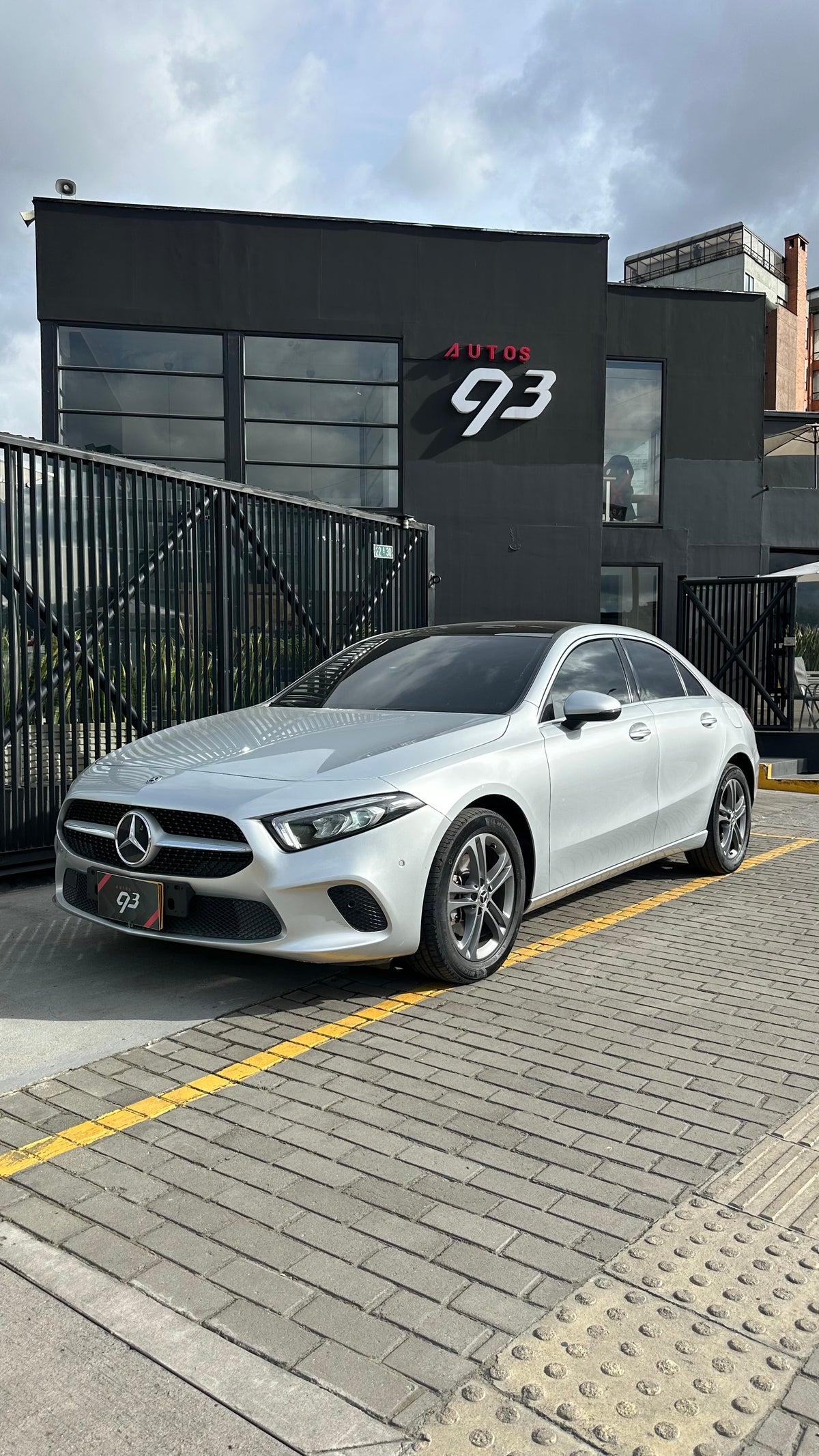 MERCEDES -BENZ A200 SEDAN 2020 - Autos 93