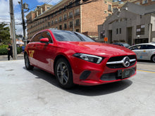 Cargar imagen en el visor de la galería, Mercedes-Benz A 200 HatchBack Modelo 2020
