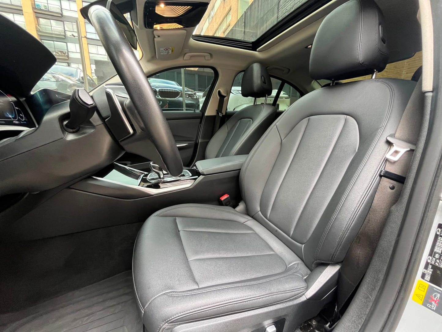 BMW 330e Modelo 2021