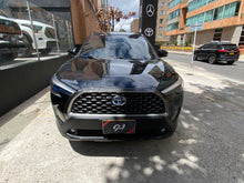 Cargar imagen en el visor de la galería, Toyota Corolla Cross XEI Híbrida Modelo 2022
