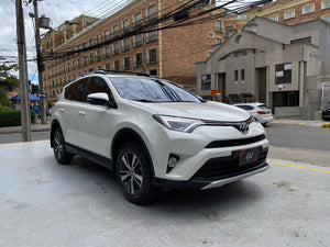 Toyota RAV4 Street Modelo 2017