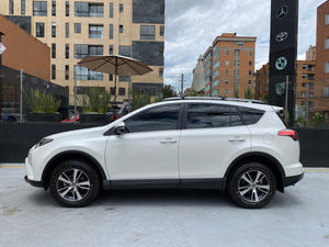 Toyota RAV4 Street Modelo 2017