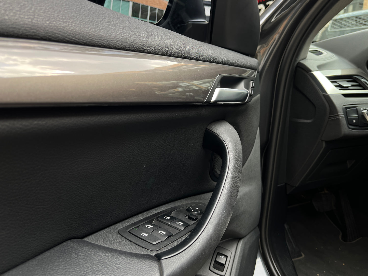 BMW X1 sDrive20i Modelo 2020 - Autos 93
