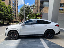 Cargar imagen en el visor de la galería, Mercedes-Benz AMG GLE 53 4MATIC Coupé Modelo 2023
