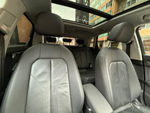 Cargar imagen en el visor de la galería, Audi Q3 Modelo 2019
