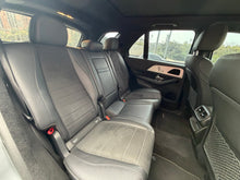 Cargar imagen en el visor de la galería, Mercedes Benz GLE 450 Modelo 2022 Blindada - Autos 93
