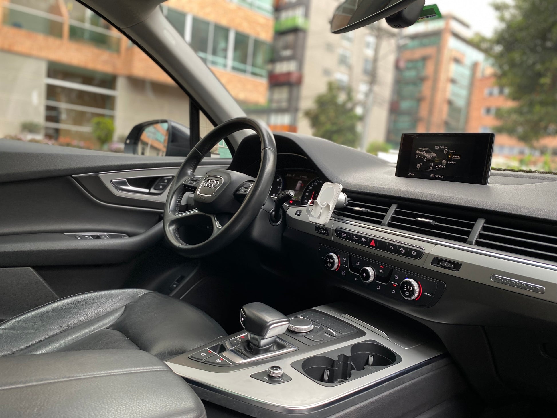 Audi Q7 Modelo 2018 - Autos 93