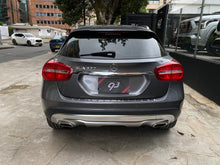Cargar imagen en el visor de la galería, Mercedes-Benz GLA 200 Modelo 2016
