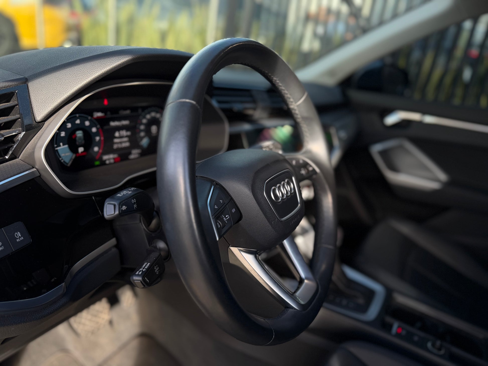 Audi Q3 Modelo 2022 - Autos 93