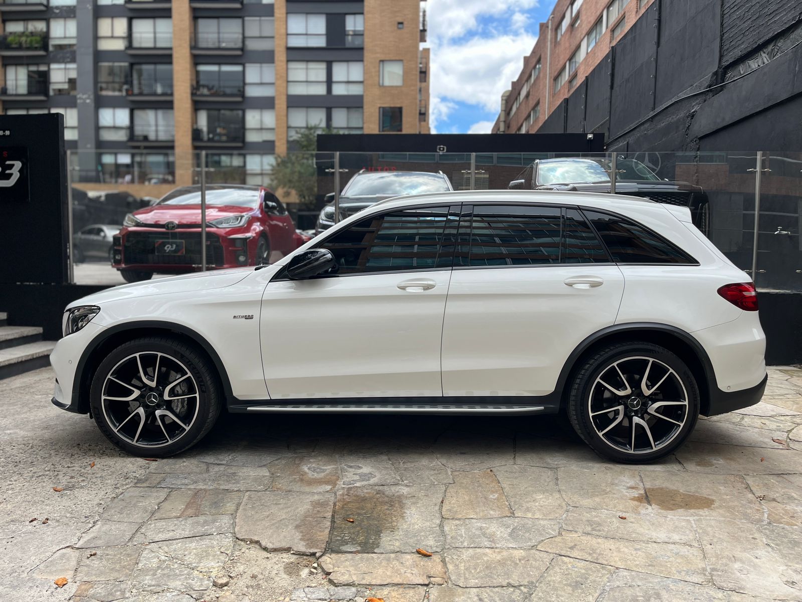 Mercedes-Benz GLC 43 AMG 4MATIC Modelo 2019 - Autos 93