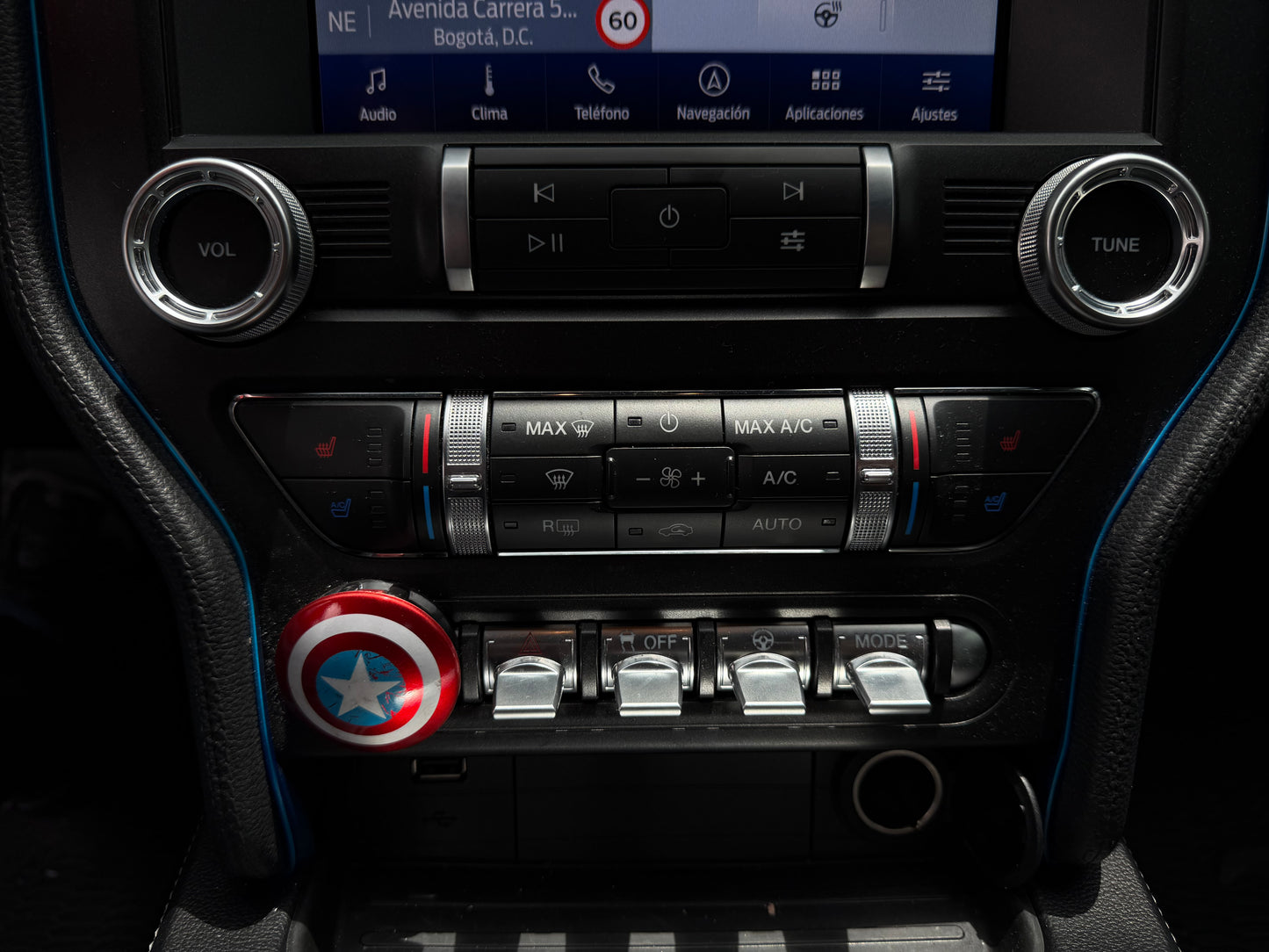 Ford Mustang GT Modelo 2022 - Autos 93