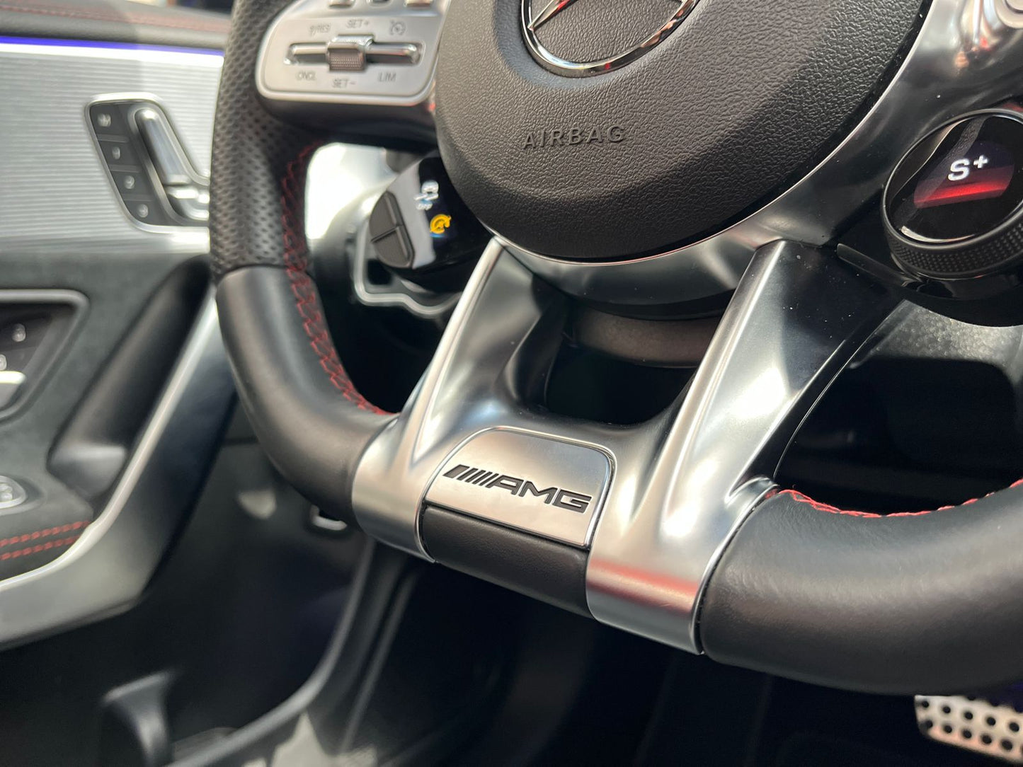 Mercedes Benz CLA35 AMG 4MATIC Modelo 2022