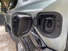 Cargar imagen en el visor de la galería, GMC Hummer EV 3X Modelo 2024
