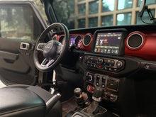 Cargar imagen en el visor de la galería, Jeep Wrangler Rubicon Modelo 2022
