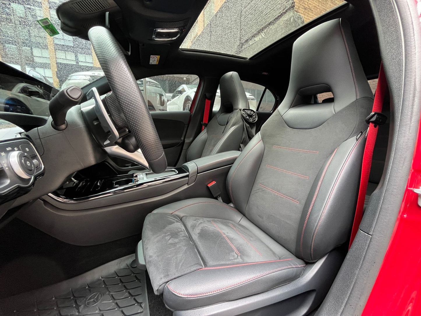 Mercedes-Benz A35 AMG 4MATIC Modelo 2023