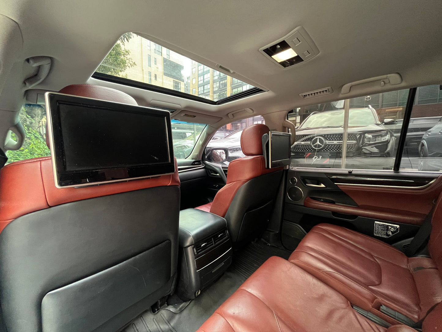 Lexus LX570 Súper Sport Modelo 2017