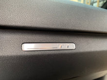 Cargar imagen en el visor de la galería, Audi TT Roadster Turbo Modelo 2017
