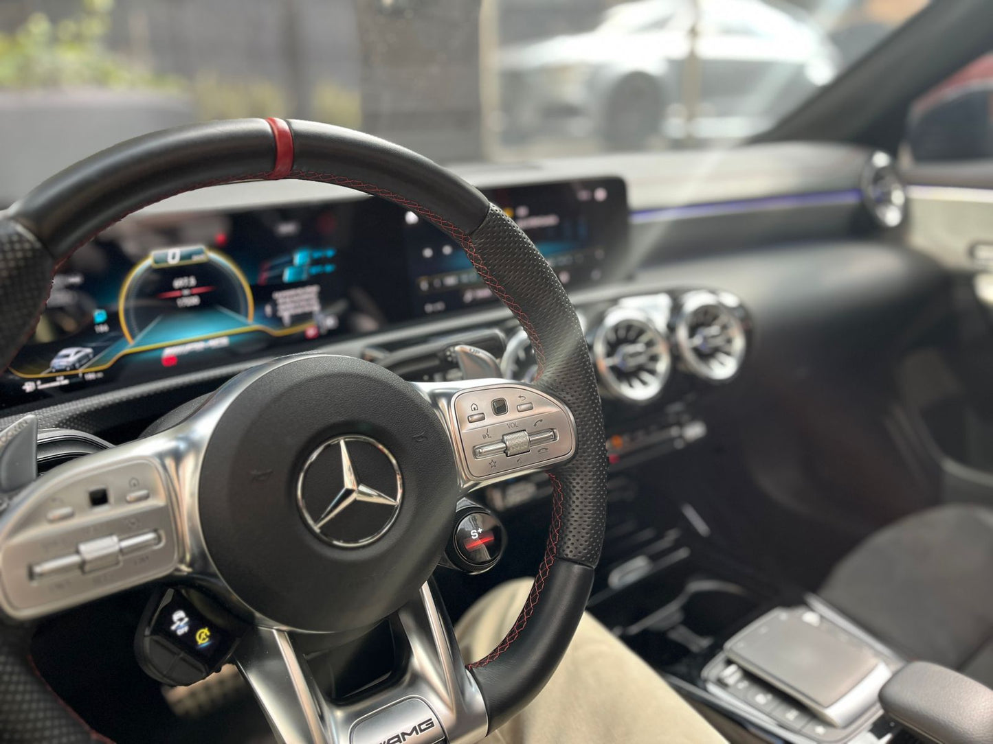 Mercedes Benz CLA35 AMG 4MATIC Modelo 2022