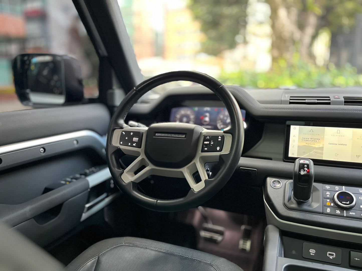 Land Rover Defender First Edition 3.0 MHEV Modelo 2021