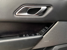Cargar imagen en el visor de la galería, Land Rover Range Rover Velar P380 SE Modelo 2019
