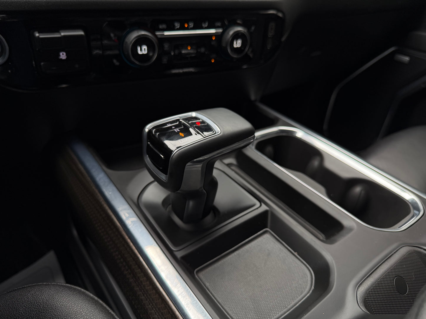 Chevrolet Silverado Z71 Modelo 2024