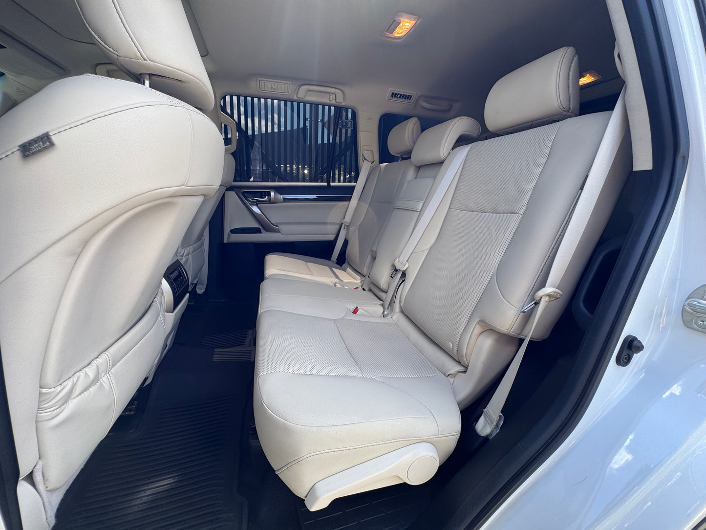 Lexus GX460 Modelo 2020 - Autos 93