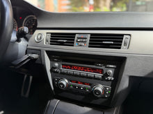 Cargar imagen en el visor de la galería, BMW M3 Coupé Modelo 2011
