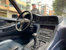 Cargar imagen en el visor de la galería, BMW 850i Modelo 1992
