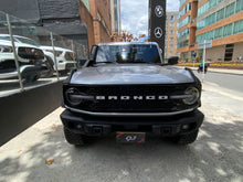 Cargar imagen en el visor de la galería, Ford Bronco Wildtrak Blindada Modelo 2024
